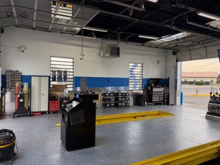 Grand River Car Wash & Oil Change