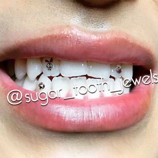 Sugar Tooth Jewels tattoo studio in Sunset Strip