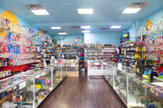 Happy Clouds Smoke Shop in Round Rock, TX United States