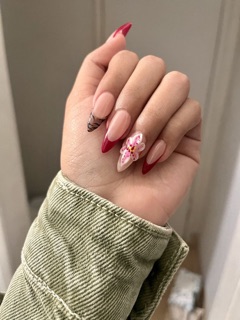 A T Nails Photos