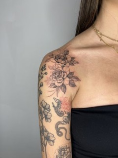 Hello Ink Tattoo Studio tattoo studio photo