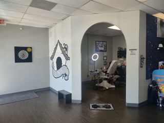 Dog House Ink tattoo studio in Mary Esther