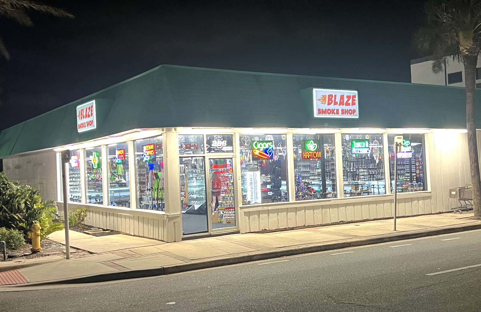 Blaze smoke shop in Ormond Beach, FL United States - Apple Maps