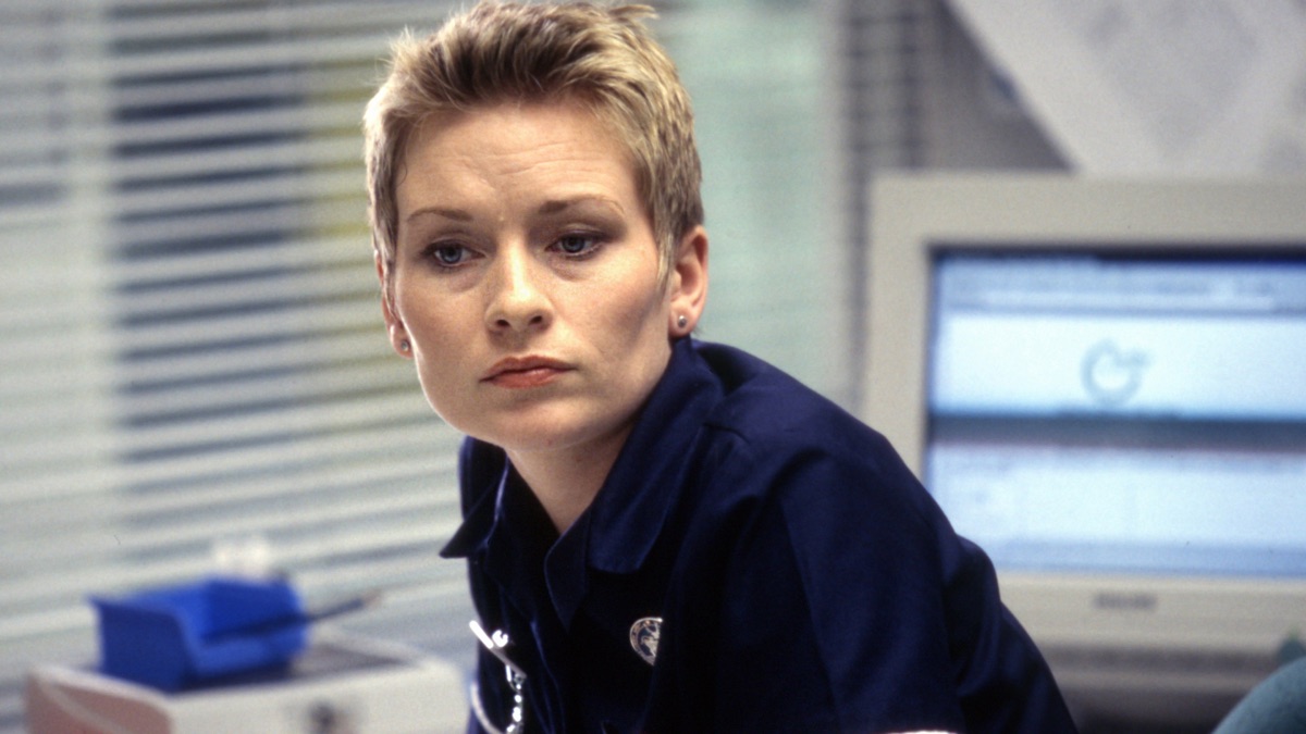‎Happy Families - Holby City (Series 1, Episode 2) - Apple TV (UK)