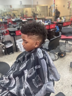 WB Barber & Beauty Studio
