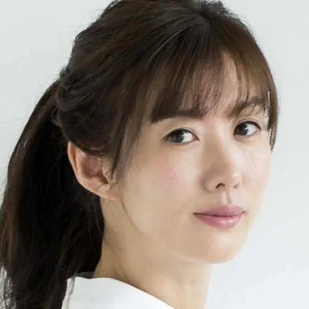 Rie Tomosaka