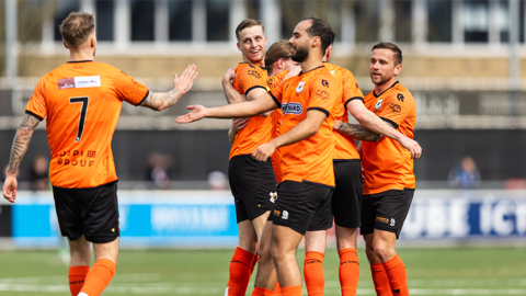 Read more about Tweede Divisie bij Eyecons