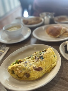 Le Petit Dejeuner 