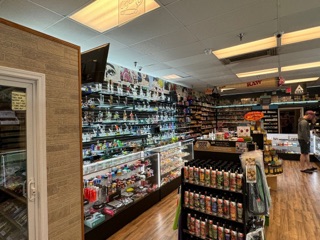 Esmoke Tobacco and Vape in Hendersonville, NC United States - Apple Maps