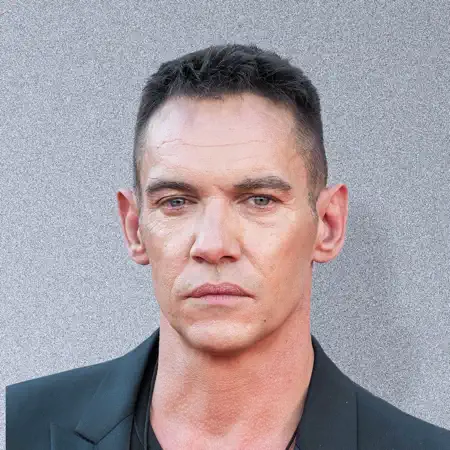 Jonathan Rhys Meyers