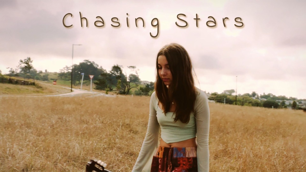 ‎Chasing Stars - Apple TV