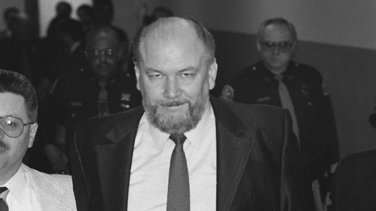 The Iceman – I Lived With a Killer (Season 1, Episode 11) - Apple TV (CA), image size:1200x675