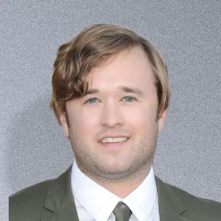 Haley Joel Osment