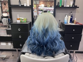 Y-F Elegant Beauty Salon