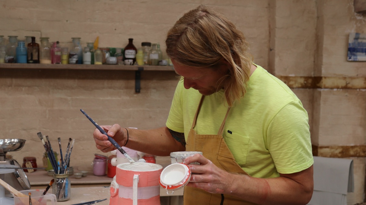 1960s Week – The Great Pottery Throwdown (Season 5, Episode 6) - Apple
