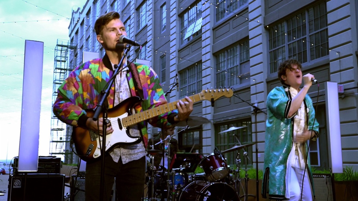 Great Good Fine Ok - A Bands and Brews Session - Apple TV (BR)