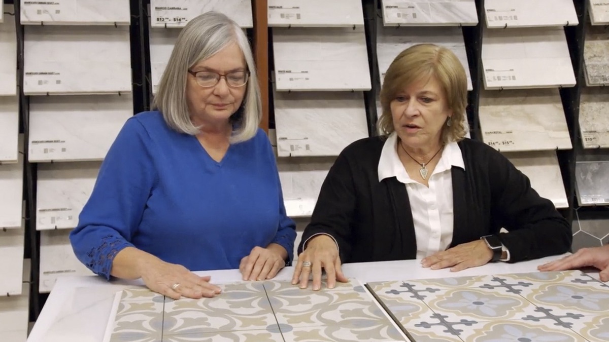 Mom Renos Ocean City, Nj Condo Beachfront Bargain Hunt Renovation