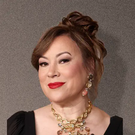 Jennifer Tilly