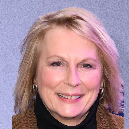 Jennifer Saunders