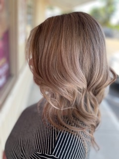 Ellas Hair & Nails Salon