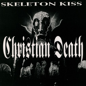 Skeleton Kiss