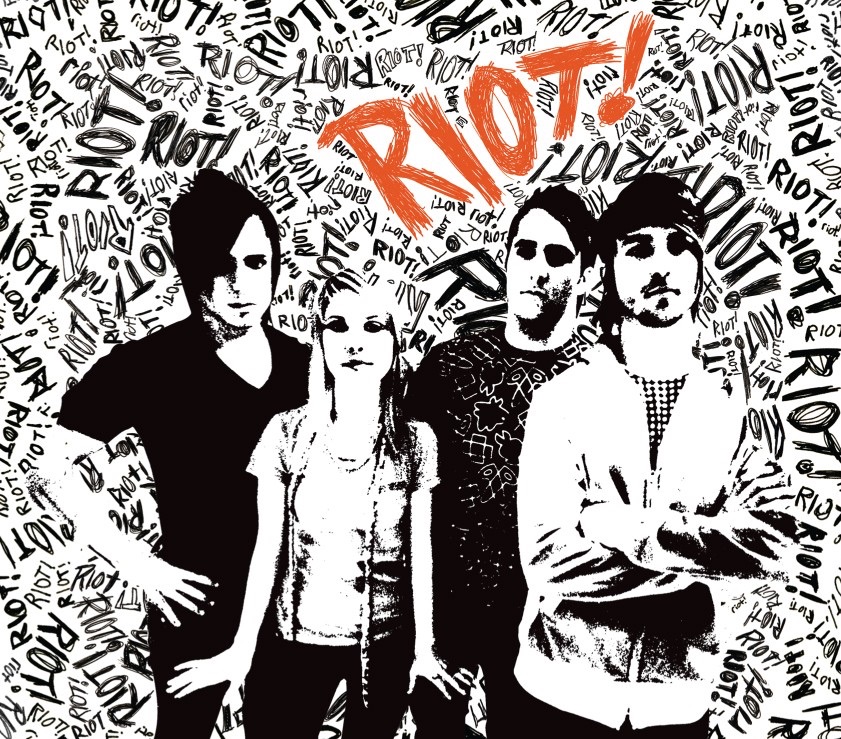 Riot! (Bonus Track Version)