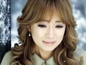 Video artwork for momentum by Ayumi Hamasaki