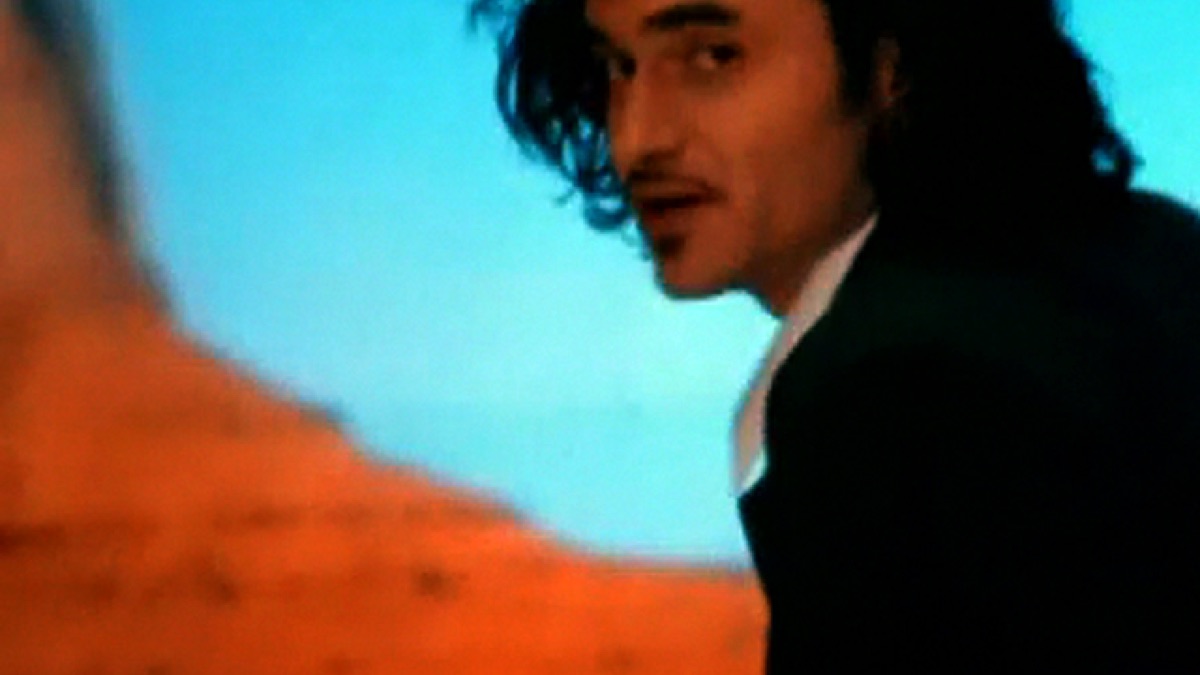‎1000 vies - Music Video by Stephan Eicher - Apple Music