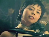 Video artwork for 月とラクダの夢を見た by 中山うり