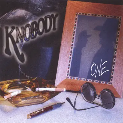 Escucha One de Knobody