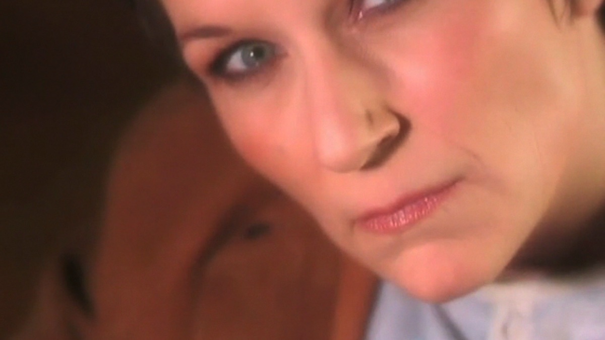 ‎Mercy Now - Music Video by Mary Gauthier - Apple Music