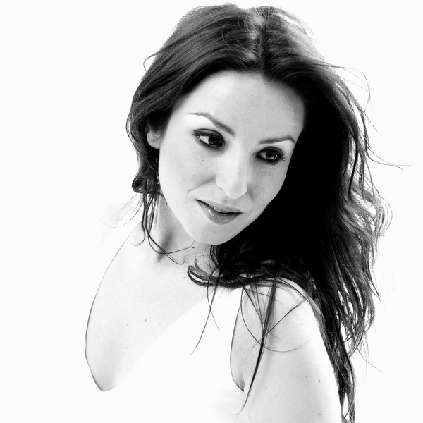 Teresa Radamanto - Single