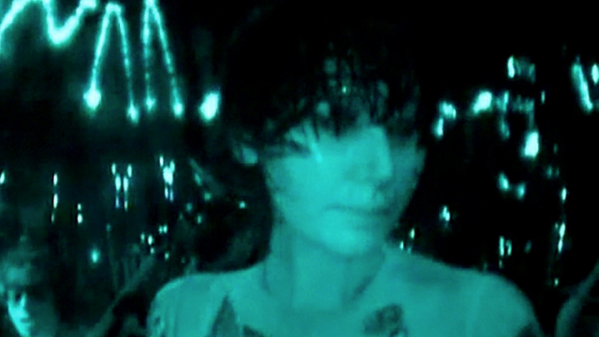 ‎Isis (Video) - Music Video by Yeah Yeah Yeahs - Apple Music