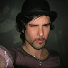 Listen to Daniel Maloso, watch music videos, read bio, see tour dates & more!