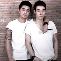 ปอม อ๋อง