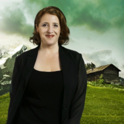 Listen to Luise Kinseher, watch music videos, read bio, see tour dates & more!