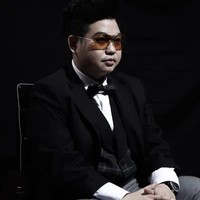 Listen to Champ Suppawat, watch music videos, read bio, see tour dates & more!