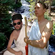 聆聽 Marquis de Tren、觀看音樂影片、閱讀小傳、查看巡演日期等！