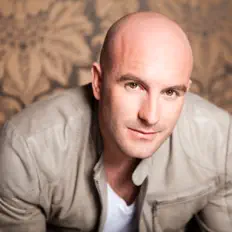 Listen to Dean Saunders, watch music videos, read bio, see tour dates & more!