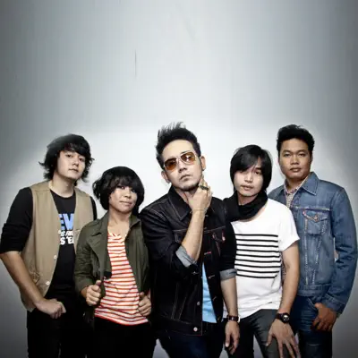 Listen to Taladplu Coolplay, watch music videos, read bio, see tour dates & more!