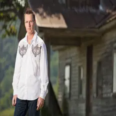 Listen to Darrell Webb Band, watch music videos, read bio, see tour dates & more!
