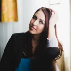 Listen to Jenny Simmons, watch music videos, read bio, see tour dates & more!