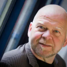 Listen to Bernd Gieseking, watch music videos, read bio, see tour dates & more!