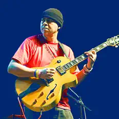 Dengarkan Johnny Alegre, tonton video musik, baca bio, lihat tanggal tur & lainnya!
