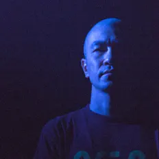 MASAmatixを聴いたり、ミュージックビデオを鑑賞したり、経歴やツアー日程などを確認したりしましょう！