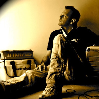 Listen to Ivan Kay, watch music videos, read bio, see tour dates & more!