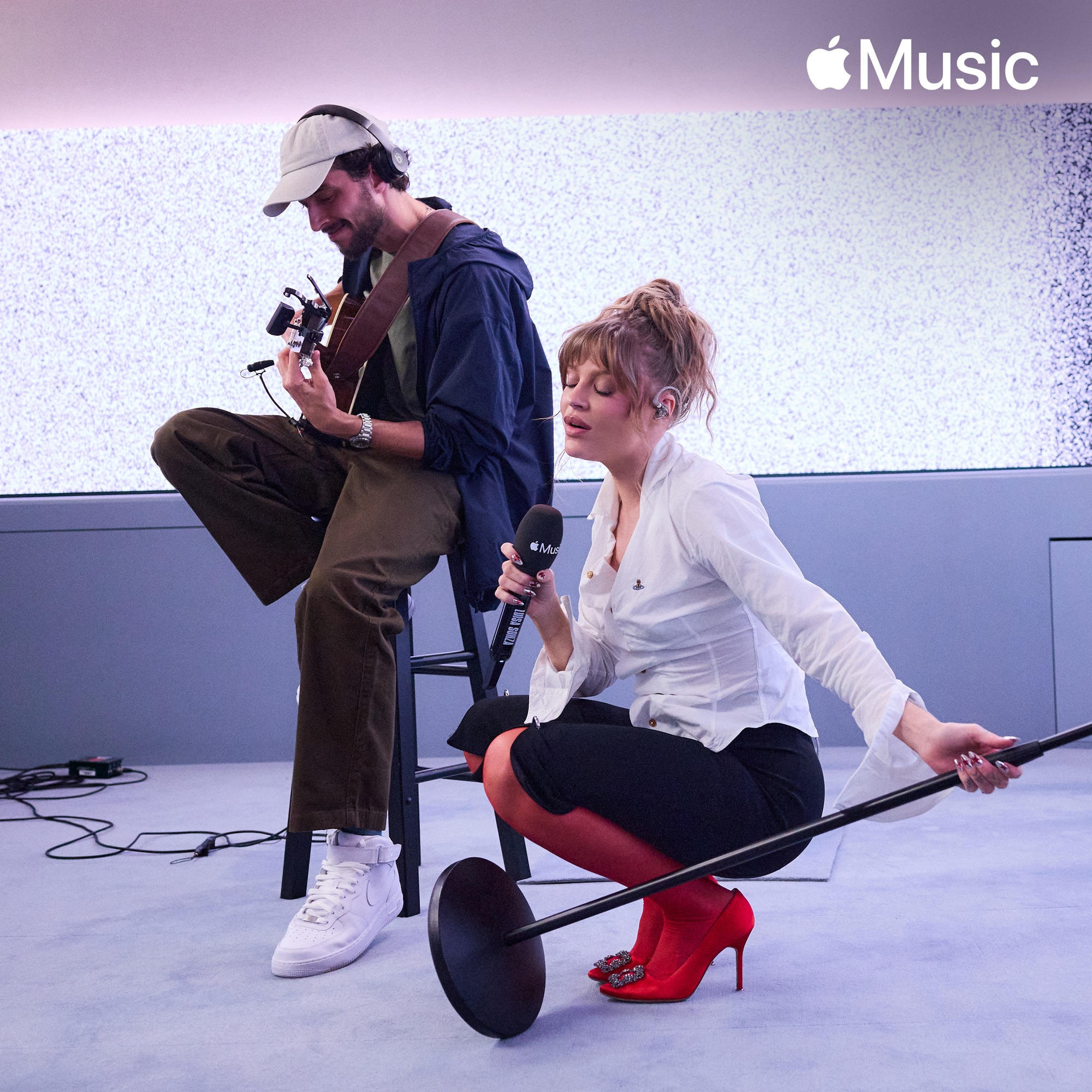 Luísa Sonza – Live At Apple Music Radio [iTunes Plus M4A + M4V] Cover