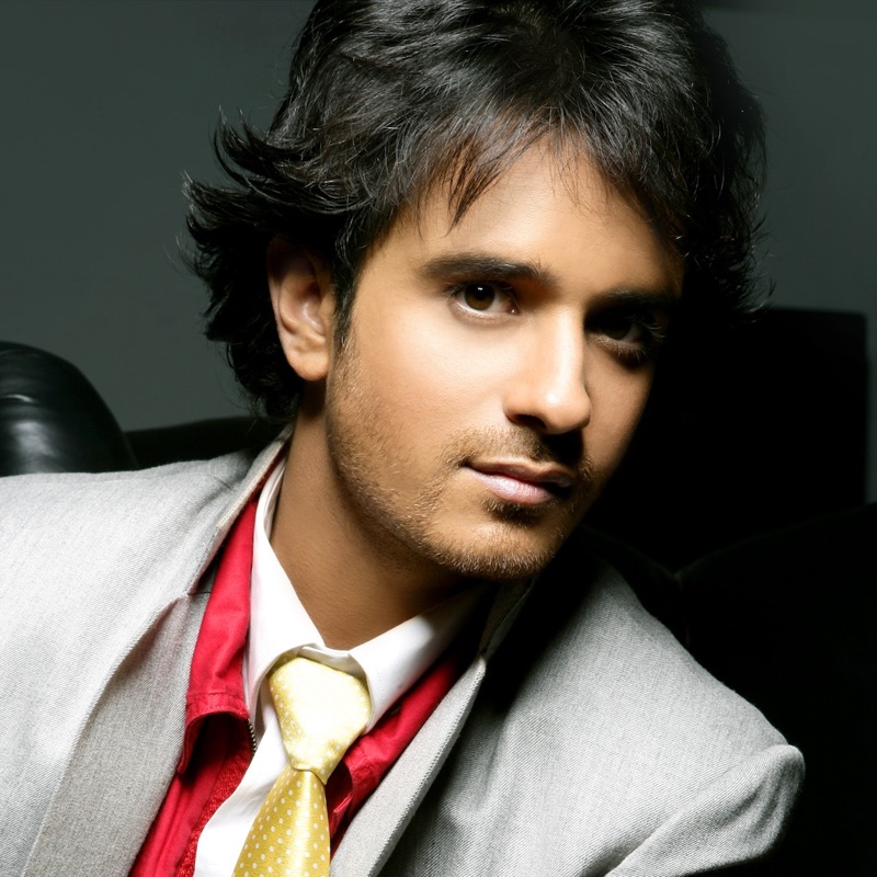 Raghav Sachar & Neeti Mohan - Ye Ladka Hai Allah (From "Hum Kisi Se Kum Nahi")