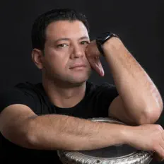 Listen to Fadi El Saadi, watch music videos, read bio, see tour dates & more!