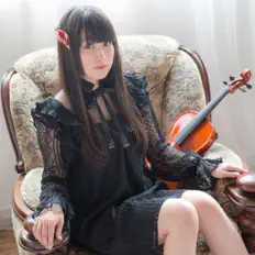 聆聽 Rie Murakawa、觀看音樂影片、閱讀小傳、查看巡演日期等！